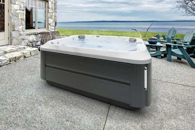 Jacuzzi J-385 - Largest Open Seating in the Comfort Collection